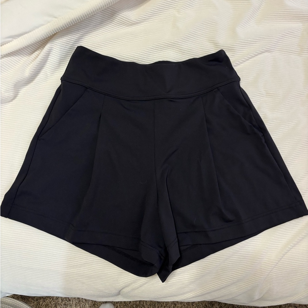 HALARA Women's High Waist Black Shorts